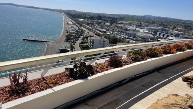 Entretien de terrasse Marina Baie des Anges